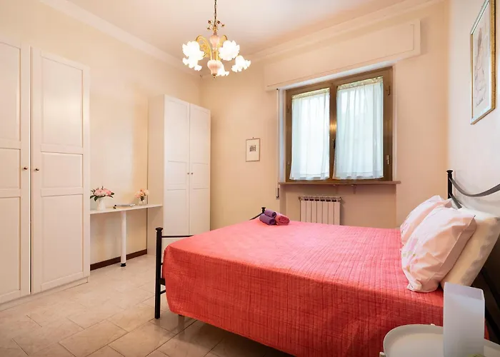 La Casina Del Comandante * В'яреджо