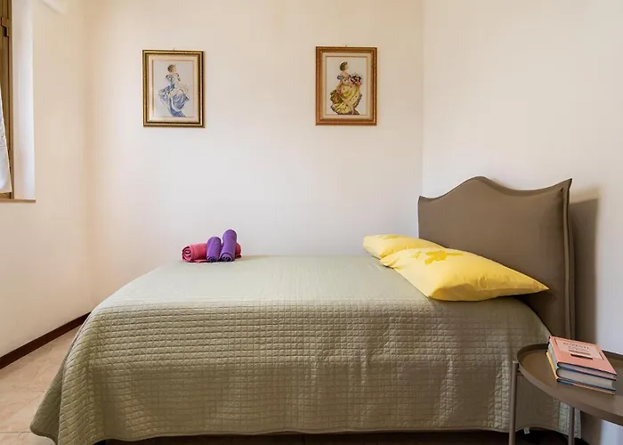 La Casina Del Comandante * В'яреджо